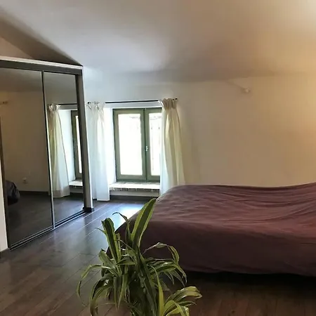 Coeur De Goudargues! 3 Ch, 3 Sdb, Exterieur, Clim Apartment