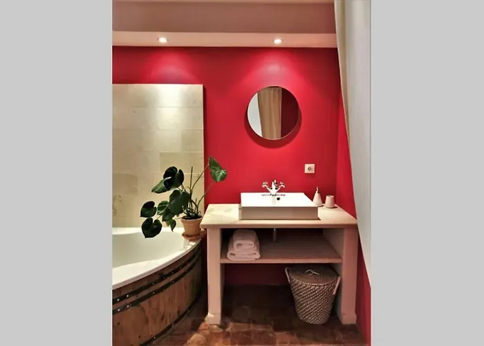 Coeur De Goudargues! 3 Ch, 3 Sdb, Exterieur, Clim Appartement Goudargues