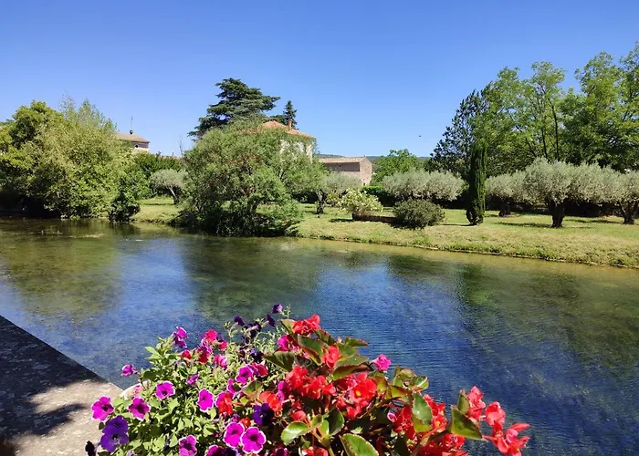 Appartement Coeur De Goudargues! 3 Ch, 3 Sdb, Exterieur, Clim